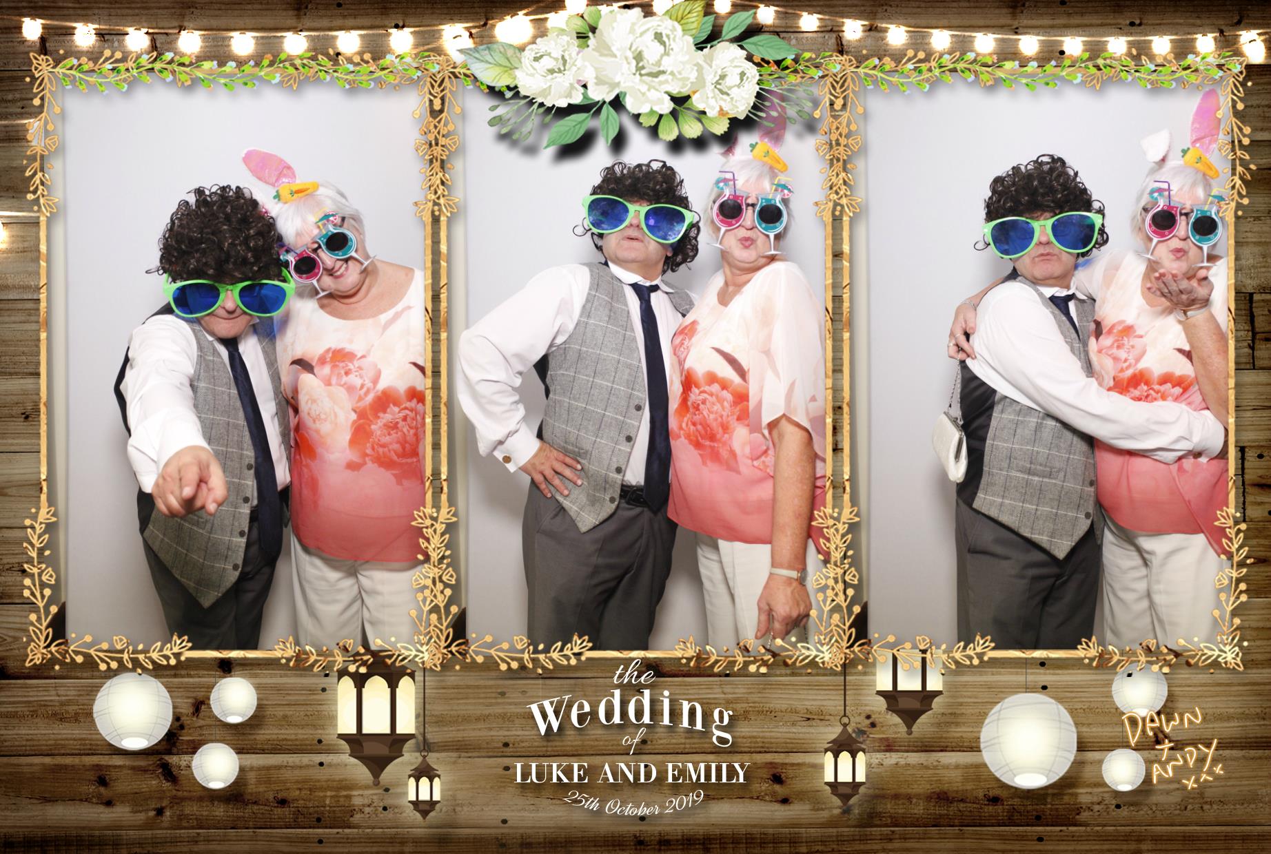 Luke & Emily's Wedding | View more photos from the event at gallery.myphotoboothexperience.co.uk/u/MyPhotoBoothExperienceLtd/Luke-Emilys-Wedding